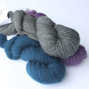 Universal Yarn Deluxe Worsted